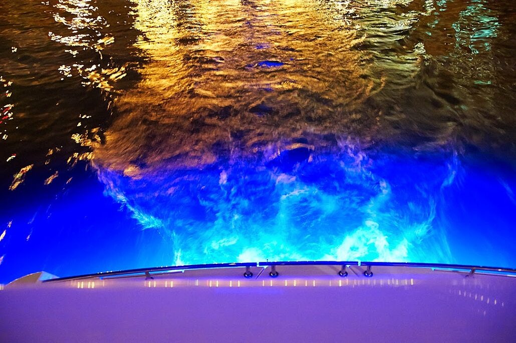 Underwater LED Boat Lights | Underwater Lights | Marine Lighting